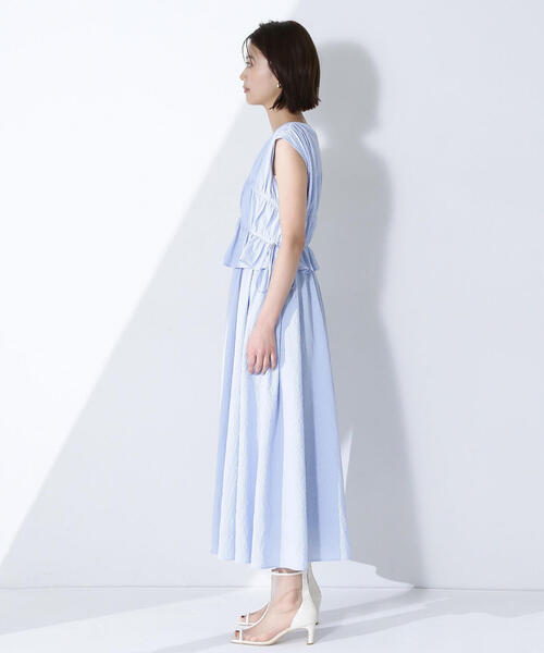 新品タグ付♡ リボンギャザーサッカーワンピース　現行品 NATURAL BEAUTY BASIC ワンピース リボンギャザーサッカー