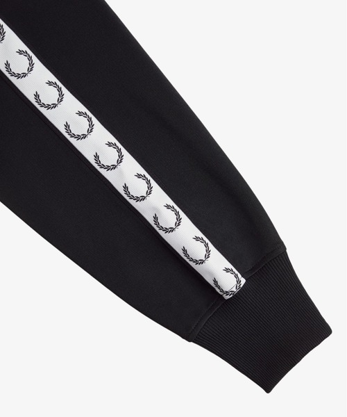 FRED PERRY（フレッドペリー） ジャージ Cropped Taped Track Jacket