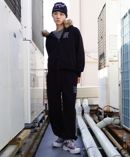 リアルピース SPINNS パーカー セットアップ スウェット Sサイズ SPINNS リアルピース コラボ パーカーセットアップ 120cm - メルカリ