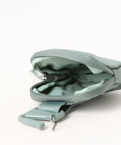 NIKE（ナイキ） ウエストポーチ U COMMUTE SLING BAG バッグ FZ6132