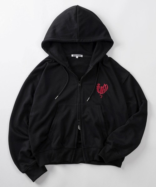 パーカー 「82」スプレーハートロゴ ショート丈 ジップパーカー/ワン
