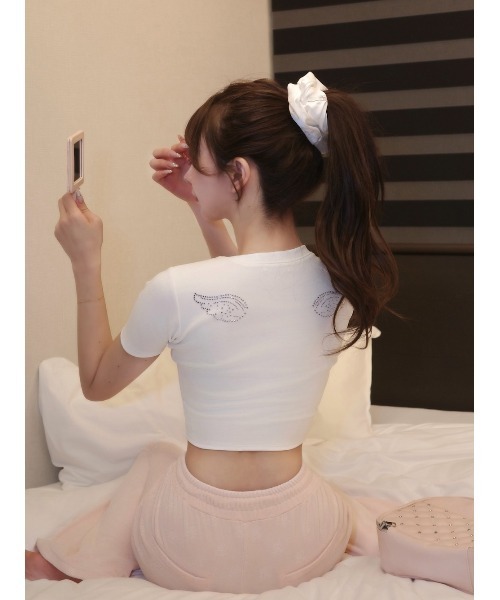 Darich（ダーリッチ） tシャツ ロゴビジューエンジェルモチーフTシャツ