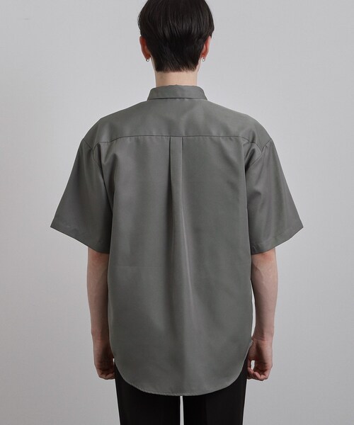 8YARDS.グレー 半袖シャツ tk.TAKEO KIKUCHI（ティーケータケオキクチ） シャツ ダイヤゴナル半袖