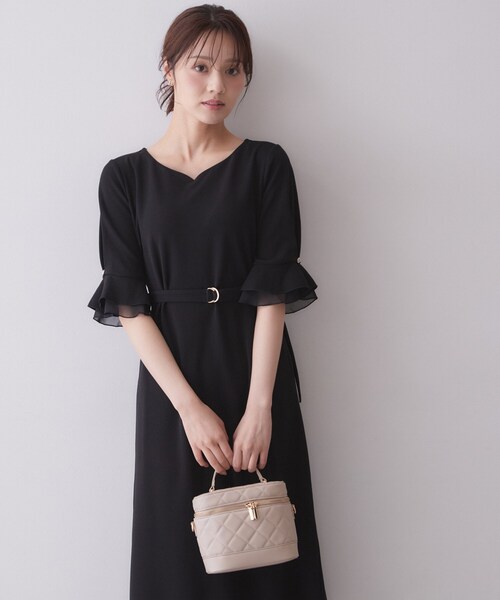 ♥️ちあきです♥️未使用♡INGEBORG 黒いフリル付き七分袖ワンピース index ワンピース｜ワンピース、チュニック｜ファッション おすすめ