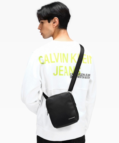 Calvin Klein Jeans ショルダーバッグ MICRO PEBBLE リポーター