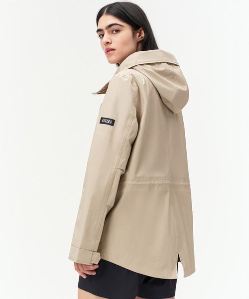 AIGLE エーグル　パーカー　レディース38M ベージュ　ジャンパー AIGLE マウンテンパーカー ウインドブレーカー 透湿防水