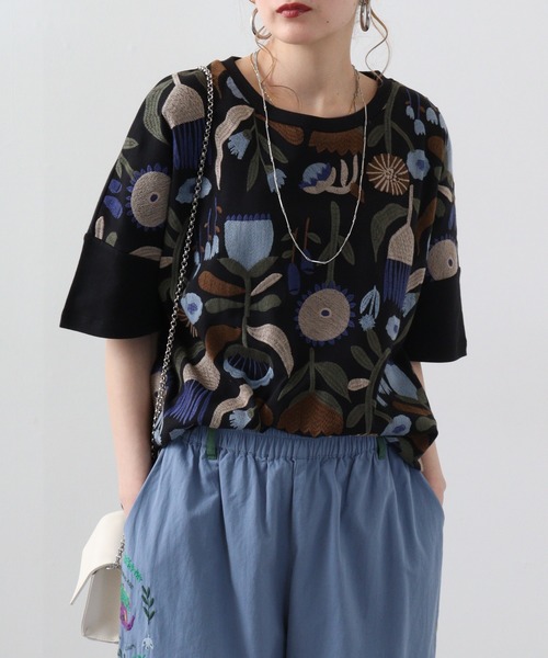 tシャツ EMAGO お花全面刺繍Ｔ レディース Emago tシャツ EMAGO 北欧花刺繍Tシャツ レディース : ZOZOTOWN