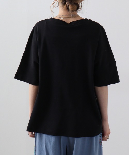 tシャツ EMAGO 北欧花刺繍Tシャツ レディース EMAGO 北欧花刺繍Tシャツ（Tシャツ/カットソー）｜Emago（イマゴ