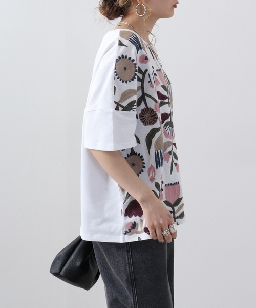 Emago tシャツ EMAGO 北欧花刺繍Tシャツ レディース : ZOZOTOWN