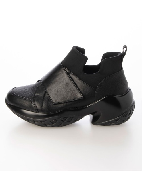 enchanted（エンチャンテッド） スニーカー 晴雨兼用ウェッジヒール