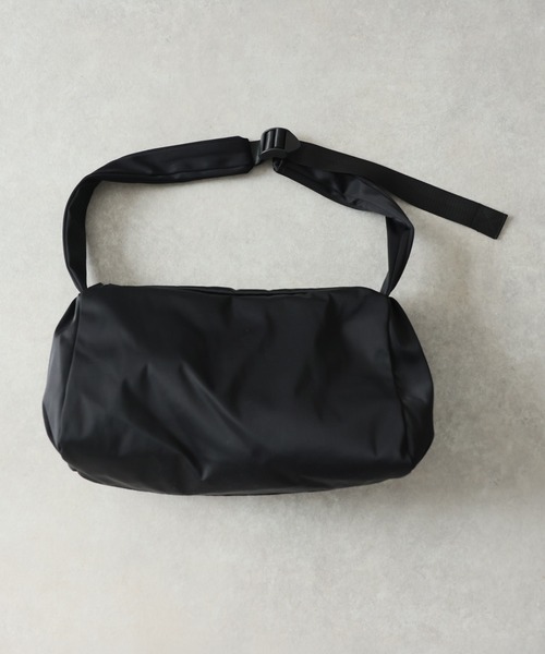 antiqua（アンティカ） ショルダーバッグ バッグ A4収納 マット素材 