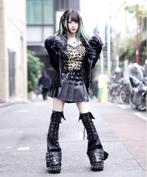 REFLEM（レフレム） スカート 「REFLEM/レフレム」ベルト付きプリーツ