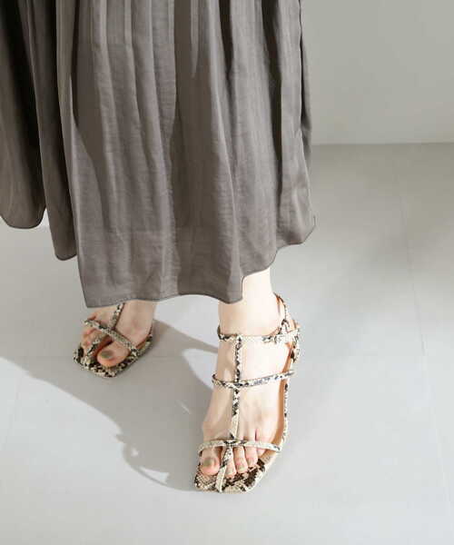 「NATURAL BEAUTY BASIC」 ノースリーブワンピース MEDIUM ワイン レディースの画像