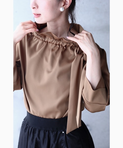 cawaii シャツ ブラウス ギャザーを寄せるリボンネックブラウス