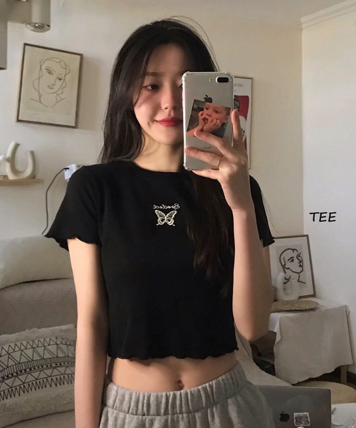 shopnikoniko tシャツ Tシャツ レディース バタフライ刺繍