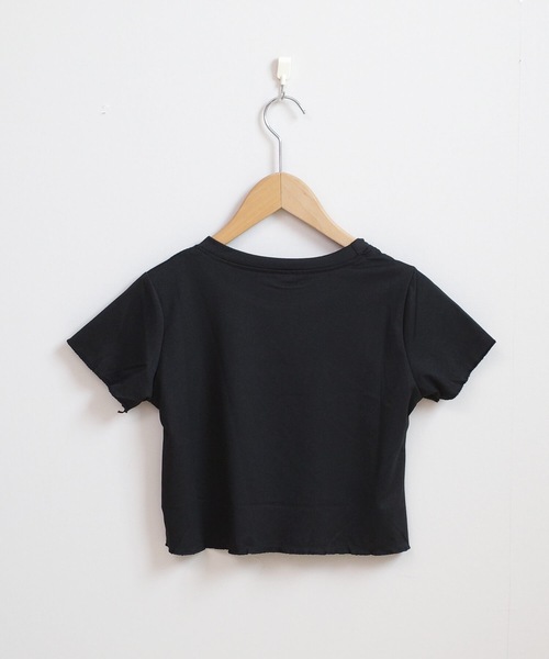 NAF NAF 売れ筋商品|||ナフ ナフ Tシャツ トップス レディース Tops Black GeeRA tシャツ スナップボタンワッフルクロップドトップス