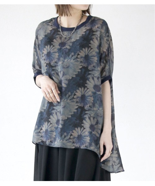 OTONA tシャツ 花柄シアートップス(ブルー ネイビー) レディース
