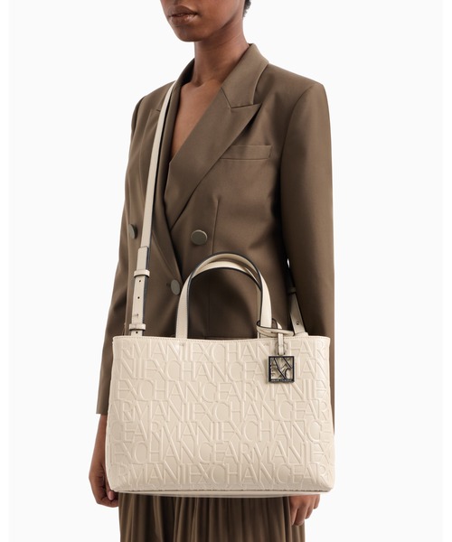 【極美品】アルマーニエクスチェンジ オールオーバーエンボスロゴ ハンドバッグ ARMANI EXCHANGE ハンドバッグ 「A|X アルマーニ エクスチェンジ