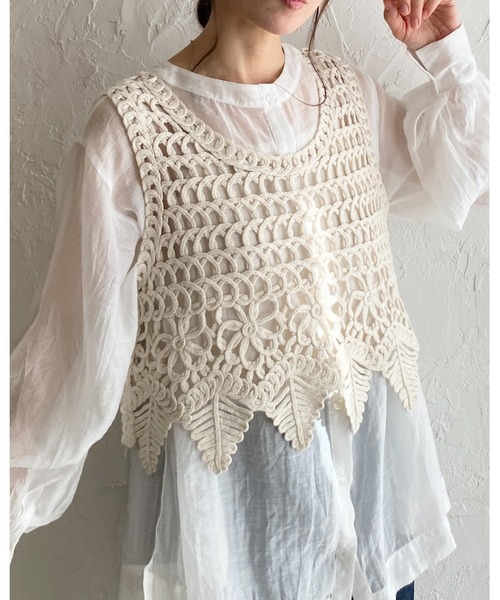 ベスト ジレ tiered lace ビスチェ レディース She's Closet ベスト ジレ 2WAYショート丈深Vネック花柄刺繍