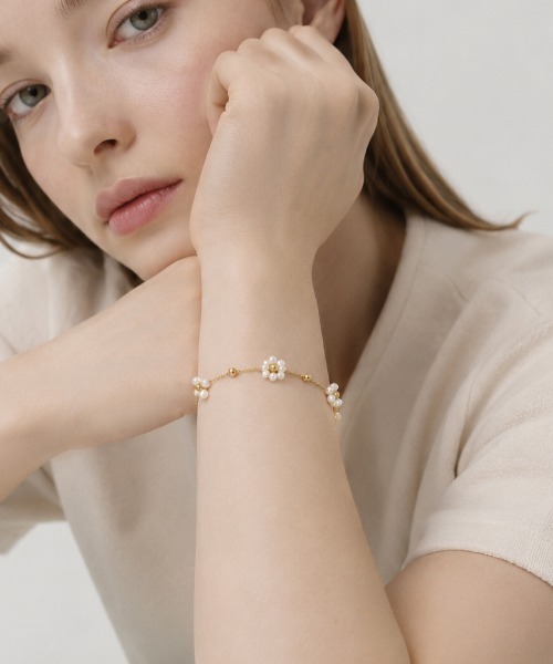 rae ブレスレット 「rae」フラワービーズブレスレット レディース