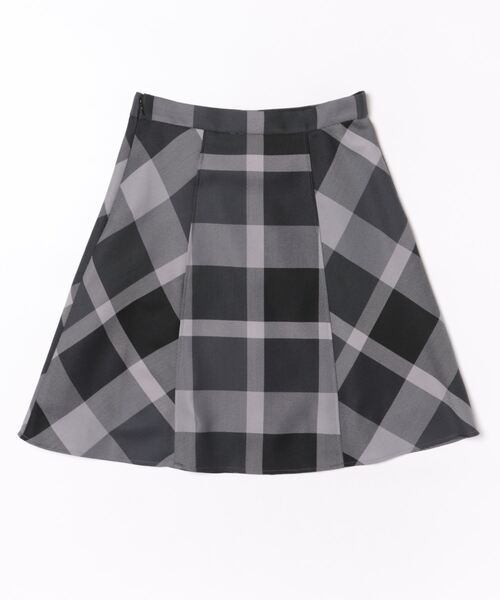 BLUE LABEL CRESTBRIDGE（ブルーレーベルクレストブリッジ） スカート