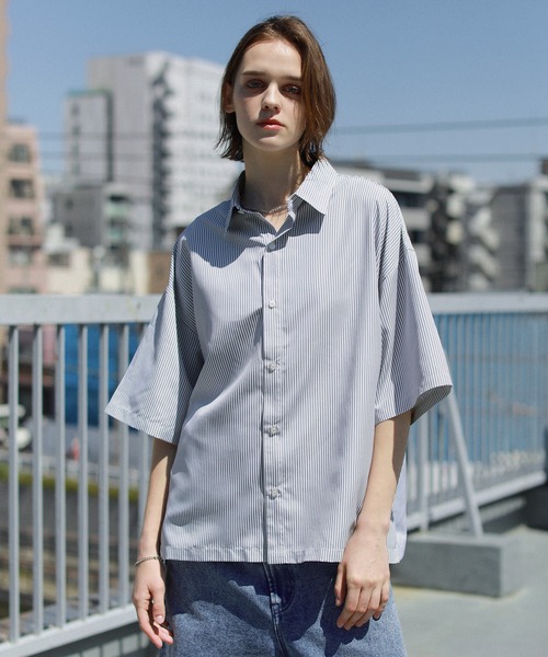 ROCHEM（ローシェン） シャツ ルーズシルエット短丈ストライプシャツ