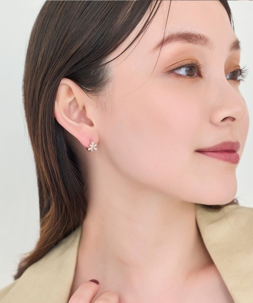 Phoebe（フィービー） ピアス ワンタッチスノーフラークフープピアス