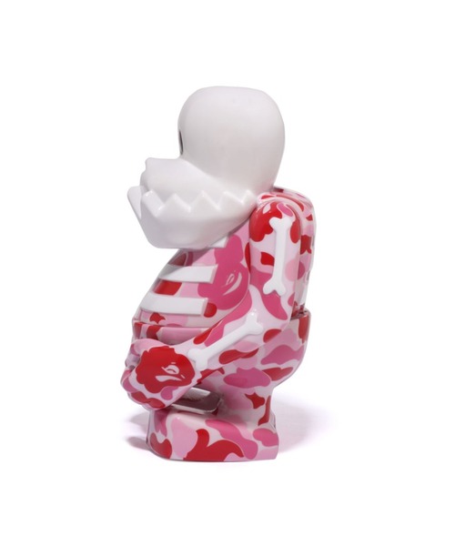 A BATHING APE フィギュア BAPE X BOUNTY HUNTER - ABC CAMO