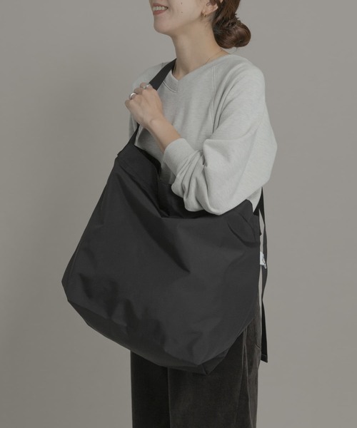 「Drifter」 ショルダーバッグ ONE モカ レディース_画像3