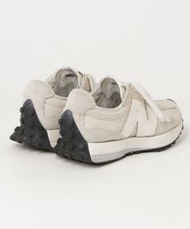 「New Balance」 ローカットスニーカー 24cm ベージュ レディースの画像2
