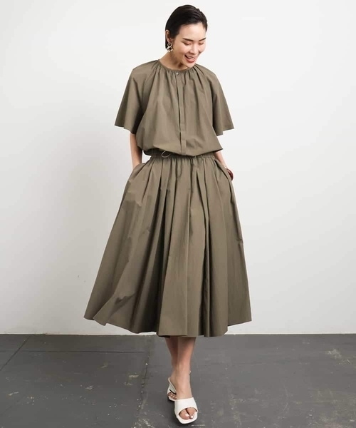 「MICHEL KLEIN」 フレアスカート 38 カーキ レディースの画像