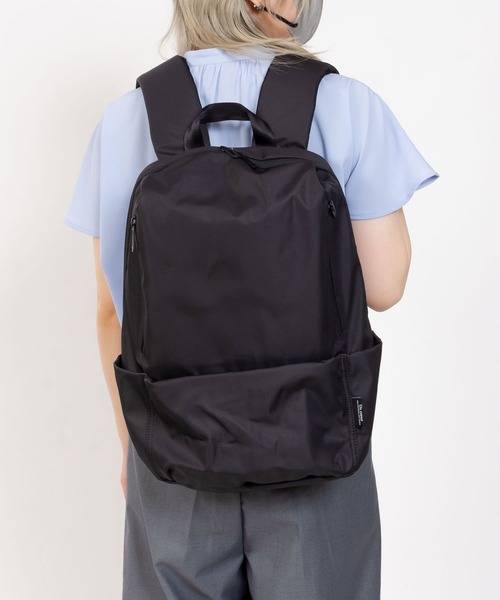 デイバック リュック COMPACT RUCKSACK レディース メンズ | Un coeur