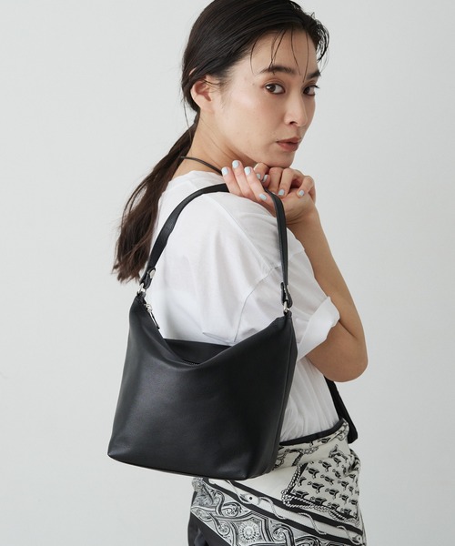russet ラシット　ショルダーバッグ、トートバッグ russet（ラシット） ショルダーバッグ バッグ レザーショルダーバッグ