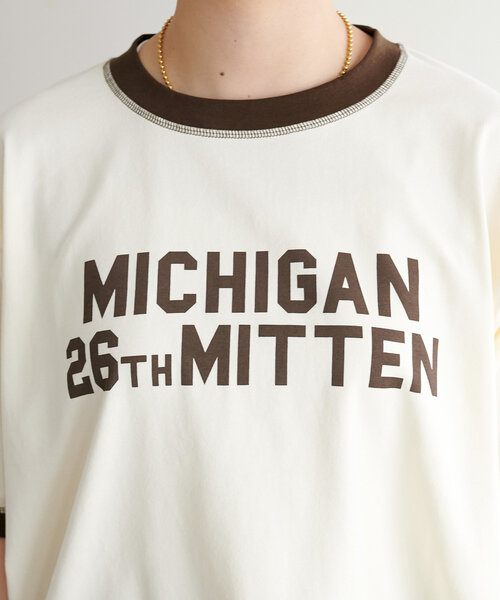 ボーダーズアットバルコニー　限定品　ロゴプリントTシャツ　ユニセックス　白 ボーダーズアットバルコニー 限定品 ロゴプリントTシャツ ユニ