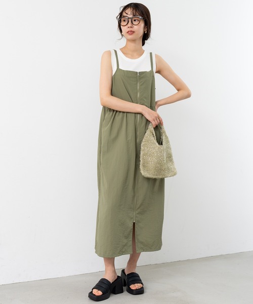 ANNA LUNA（アンナルナ） ワンピース フロントジップ が アクセント の