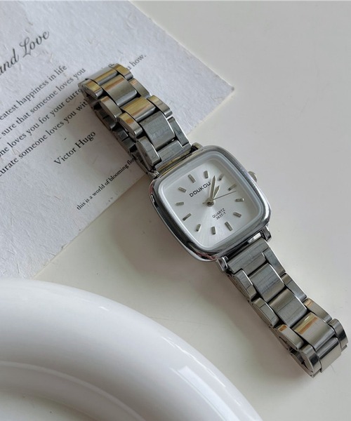 eone腕時計　箱、付属品あり XC ノベルティ タオル付 シチズン 腕時計 クロスシー エコドライブ