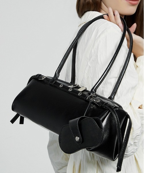 ショルダーバッグ バッグ 「 NiiNa / ニーナ 」高品質牛革メガネケース