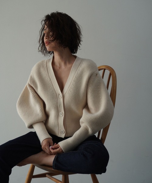 ETRE TOKYOアイボリー ニットカーディガン クロップド丈 ETRE TOKYO（エトレトウキョウ） ニットカーディガン FREE ピンク