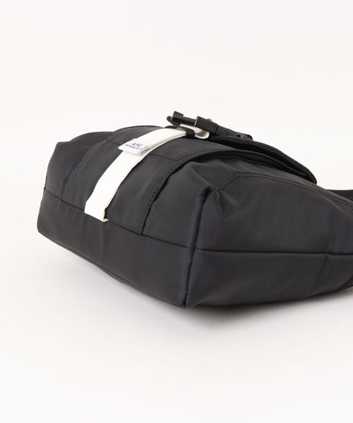 A.P.C.（アーペーセー） ショルダーバッグ BESACE TREK メンズ