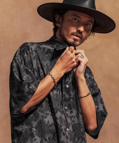 「Jih Nunc」 半袖シャツ M ブラック メンズ_画像2