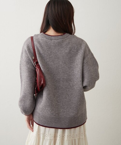 NAO（ナオ） ニット セーター 「NAO」コード刺繍ロゴプルオ−バー