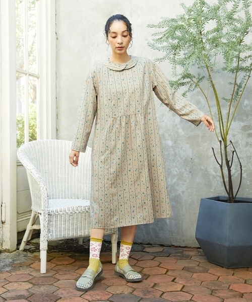 ワンピース Escala de floral プリントワンピースの画像