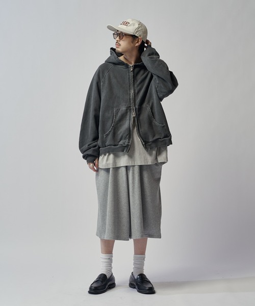 パーカー ピグメントZIPフーディー ITTI exclusive for Lui's メンズの画像