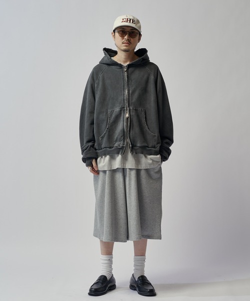 パーカー ピグメントZIPフーディー ITTI exclusive for Lui's メンズの画像