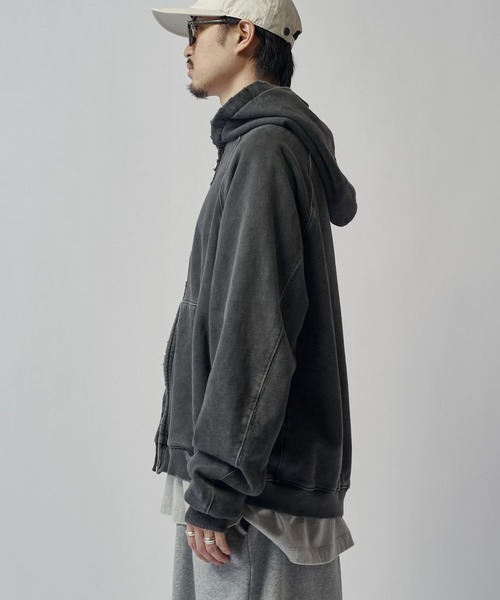 パーカー ピグメントZIPフーディー ITTI exclusive for Lui's メンズの画像