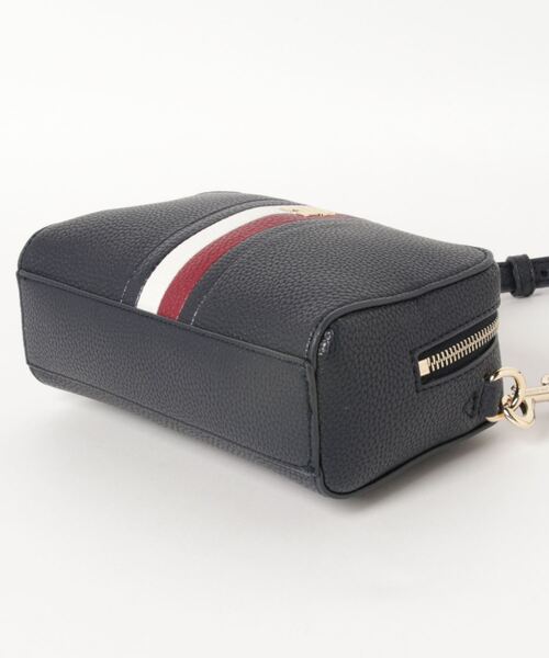 TOMMY HILFIGER（トミー・ヒルフィガー） ショルダーバッグ FREE