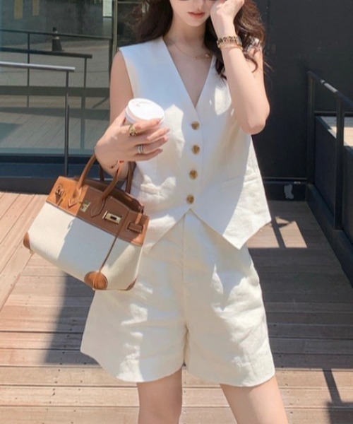 Aelina セットアップ ノースリーブトップスショートパンツセットアップ
