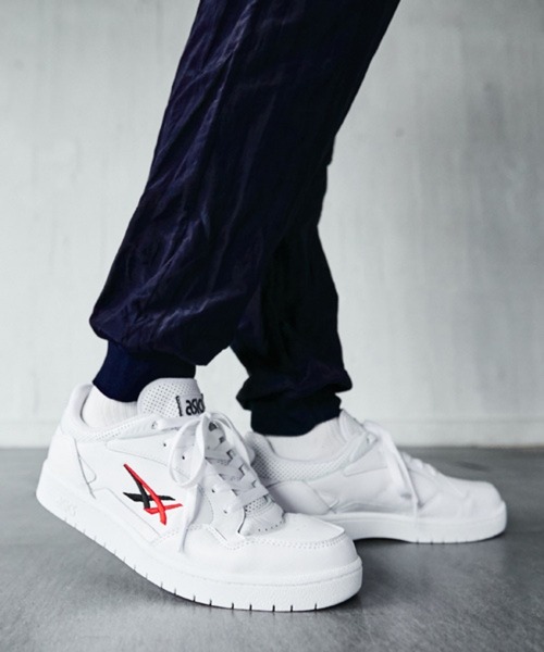 スニーカー ASICS SKYCOURT / アシックス スカイコート
