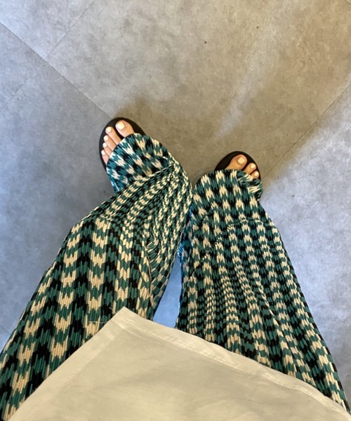ワイドパンツ パンツ パターンプリーツパンツ レディース : ZOZOTOWN