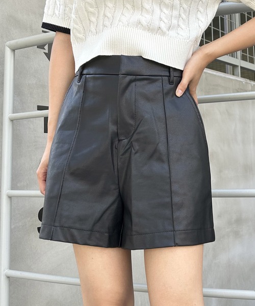 INGNI レディース パンツ フェイクレザーショート／パンツ